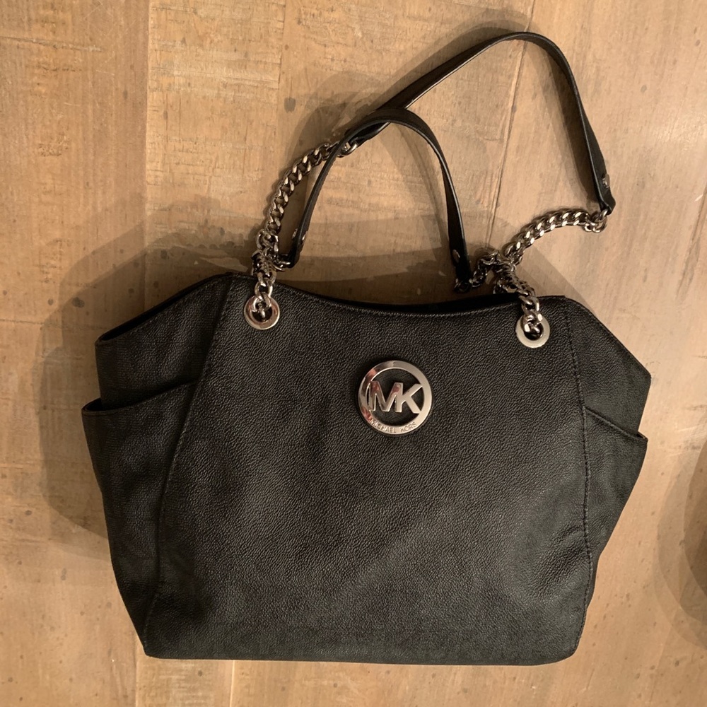 Michael kors black shoulder bag